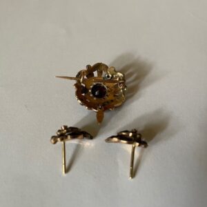 Antiek geelgouden set van broche en oorstekers met granaat 1890 - Afbeelding 5