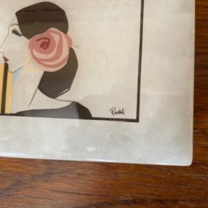 Retro marmer doosje met getekend vrouwenkopje met roze rode camelia - Afbeelding 6