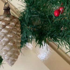 Oude antieke dennenappel van dun geblazen glas in zilver 1e helft 1900 - Afbeelding 3