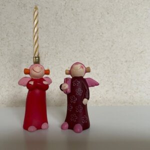 2 Räder Kerst engeltjes in roze en rood biscuit